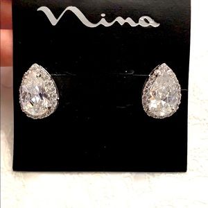 NEW Nina pear shape earrings